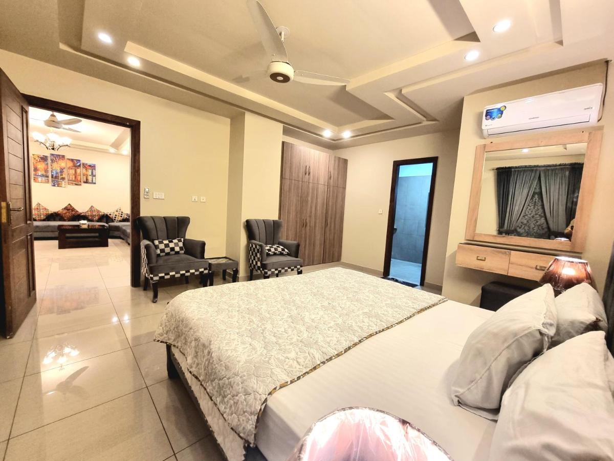 Luxurious Landing Apartments & Suites Bahria Town Ravalpindi Kültér fotó